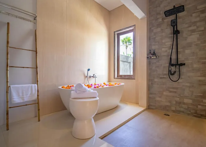 Villa Sunterra - Modern With Rice Field Views Kerobokan