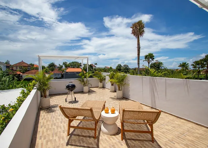 Villa Sunterra - Modern With Rice Field Views Kerobokan