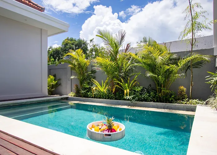 Sunterra - Modern With Rice Field Views Kerobokan