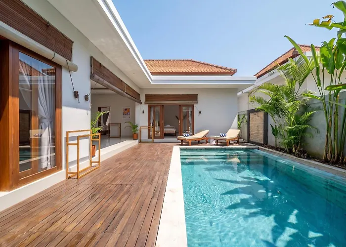Sunterra - Modern With Rice Field Views Kerobokan