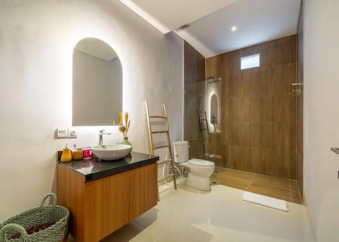Sunterra - Modern With Rice Field Views Villa *