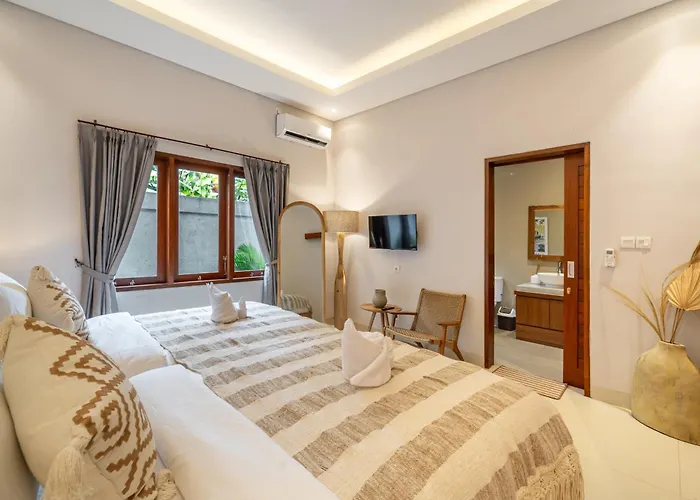 Villa Sunterra - Modern With Rice Field Views *