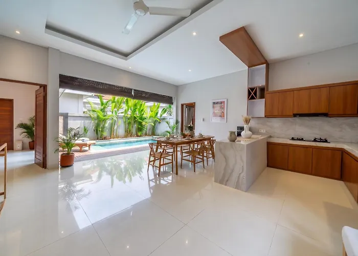 Villa Sunterra - Modern With Rice Field Views *